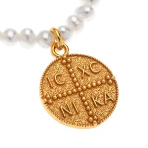 NECKLACE FROM FRESHWATER PEARLS AND STERLING SILVER ΒΥΖΑΝΤΙΝΕ COIN.