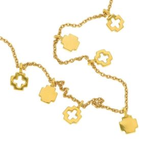 DAINTY CROSSES