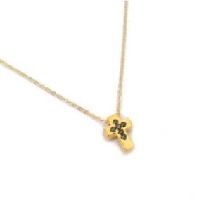 STERLING SILVER CHAIN NECKLACE WITH A CROSS EMBELLISHED WITH TINY STONES.