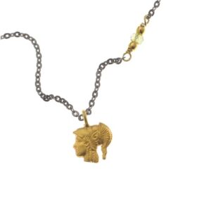 STERLING SILVER CHAIN NECKLACE WITH GODDESS ATHENA PENDANT.